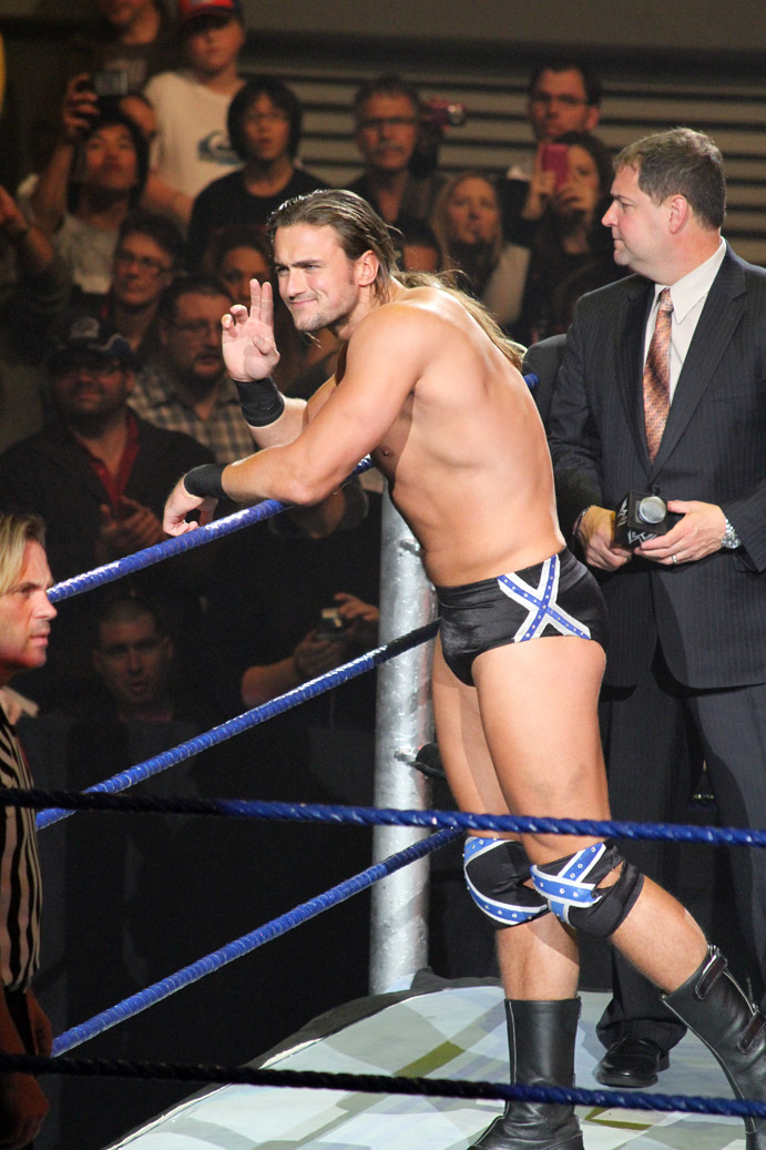 WWE- Aug2010 - Drew McIntyre 4