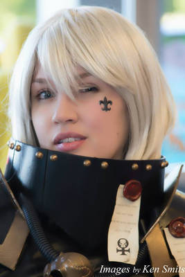 Sister of Battle Cosplay