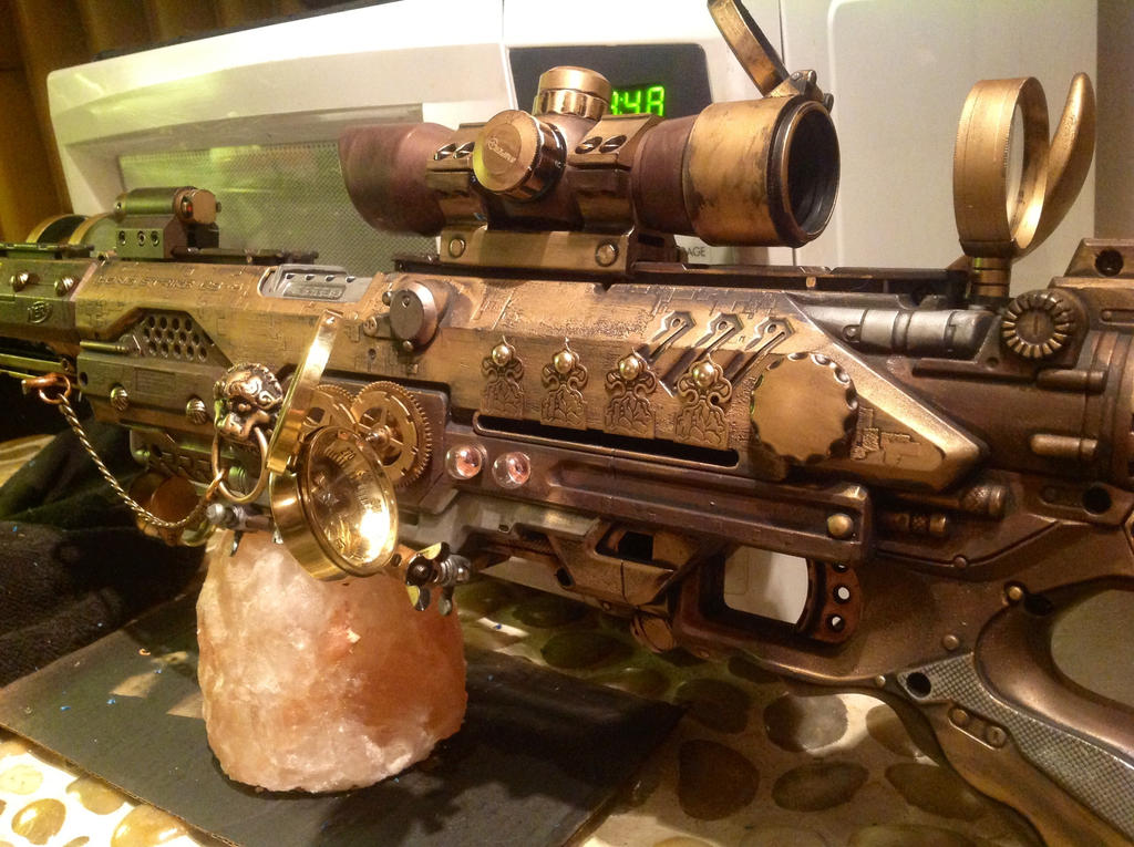 Steampunk rifle detail left