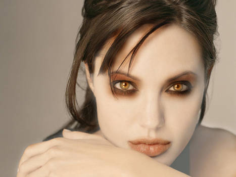 Angelina Jolie vampire