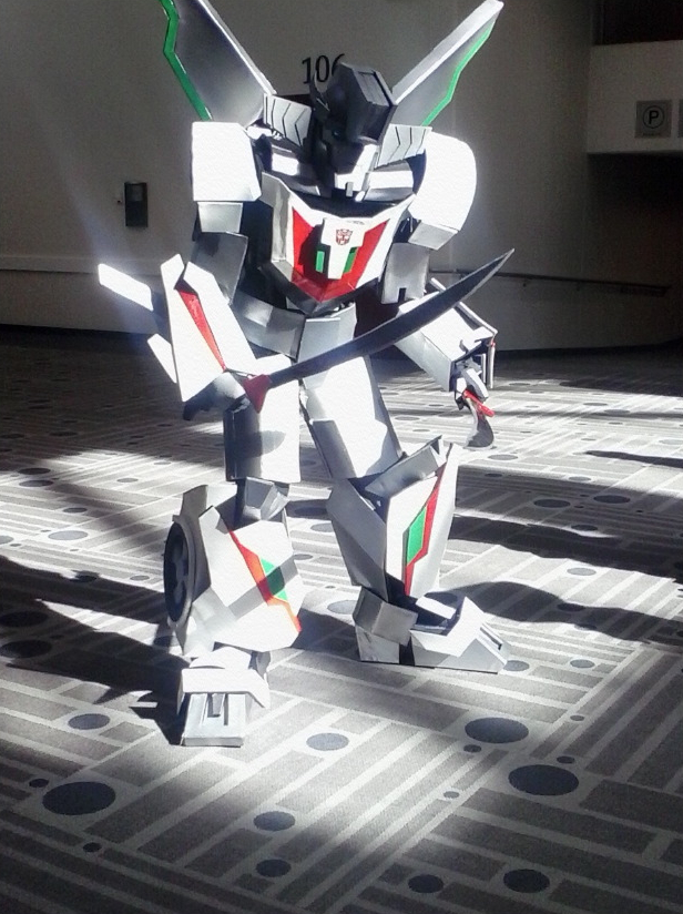 BotCon 2014 - TFP Wheeljack Cosplay