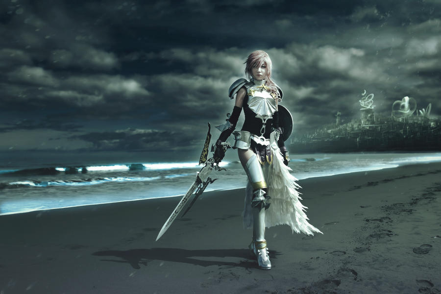 Final Fantasy XIII-2 Lightning Farron Cosplay by Fantalusy