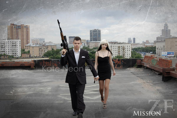 James Bond and his girl 1