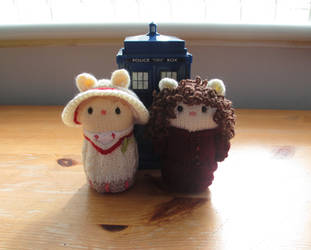 Doctor Who: Five and Nyssa Amigurumi (Commission)