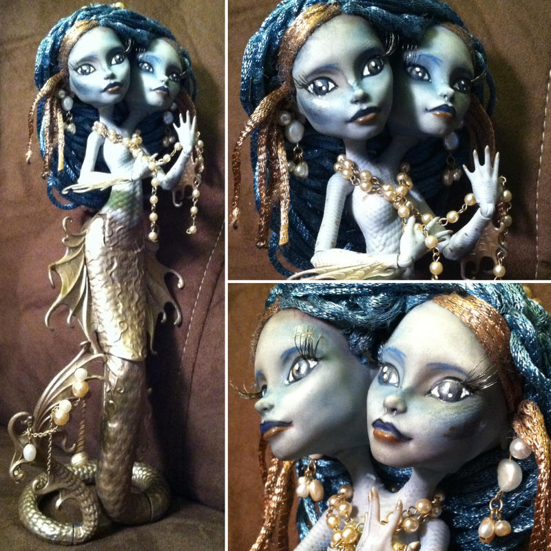 Siamese Sirens: Custom Monster High Doll