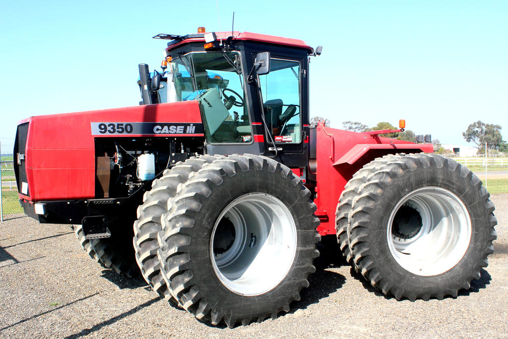 Optilux Deviantart HI Case Tractor by OPTILUX on DeviantArt