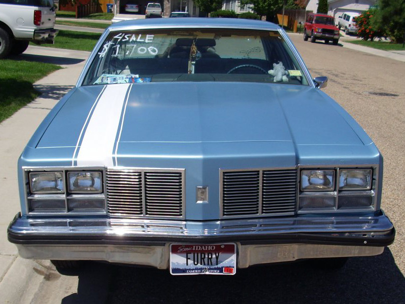 front view 1977 olds