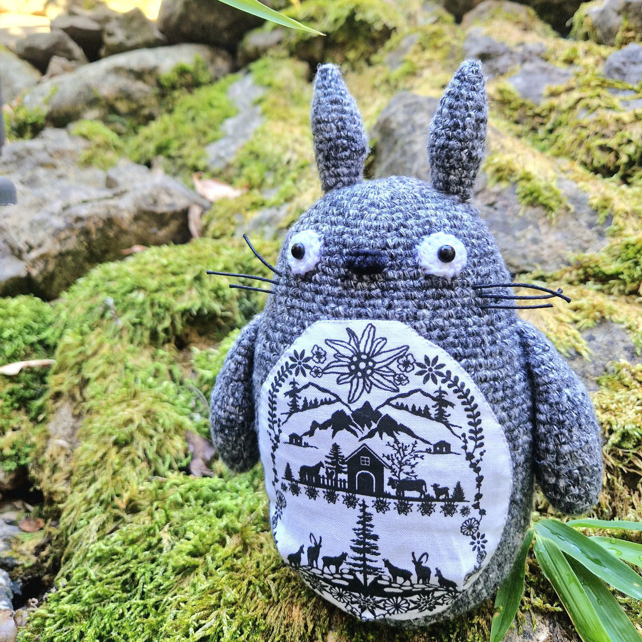 Totoro Crochet Amigurumi By Shouraa On DeviantArt totoro-crochet-amigurumi-by-shouraa-on-deviantart