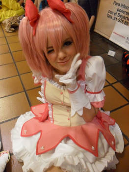 Kaname Madoka cosplay