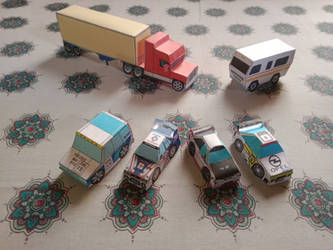 Papercraft vehicles examples