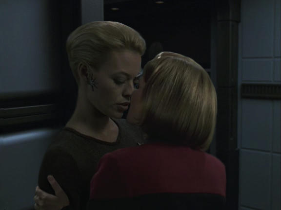 Star Trek Voyager Kathryn Janeway Seven Of Nine 8 By