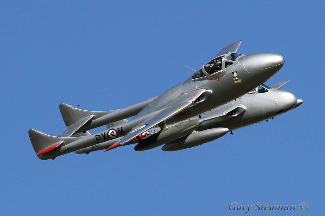 Royal Norwegian Historic Flight Vampires. by gary1701 on DeviantArt