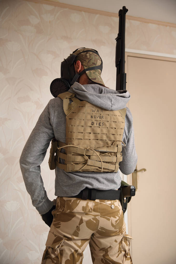 modern SAS loadout (backside) by Schron on DeviantArt