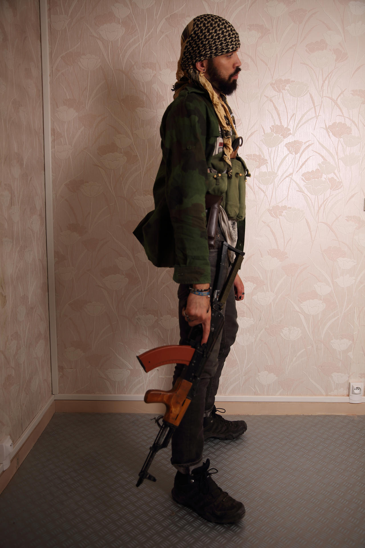 Deviantart Rifleman Guard insurgent rifleman V2 (right side) by Schron on DeviantArt