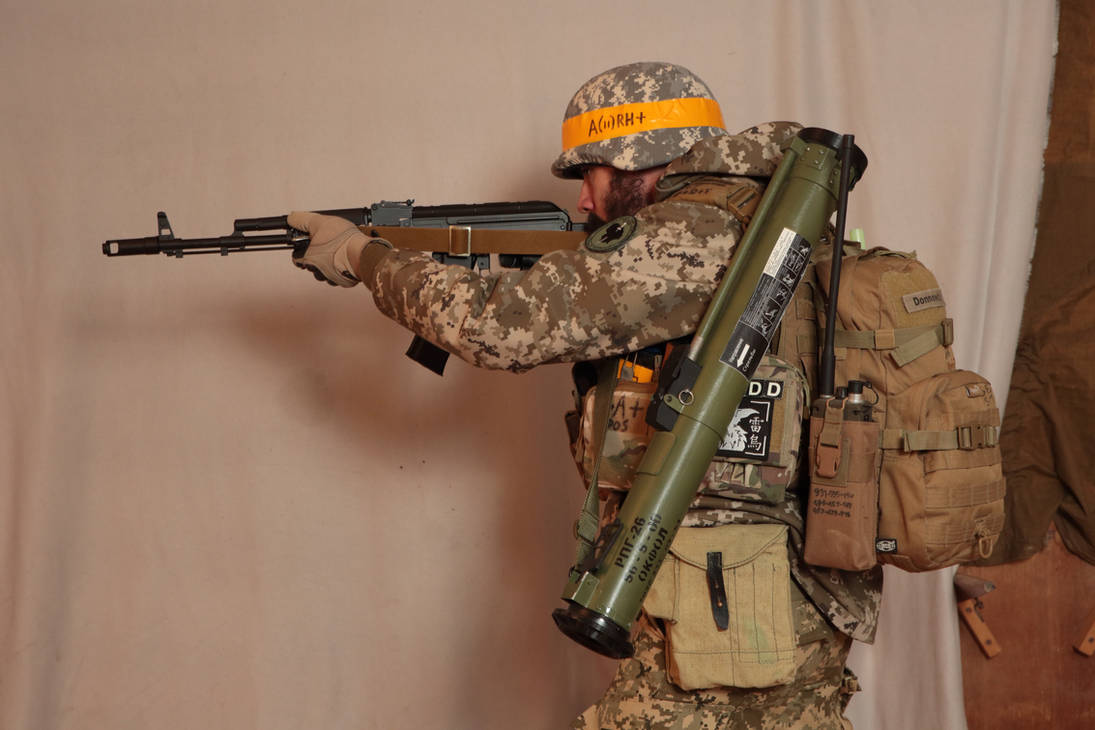 Ukraine Loadout ukrainian volonteer loadout (left side) by Schron on DeviantArt