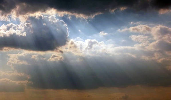 Clouds and sunrays