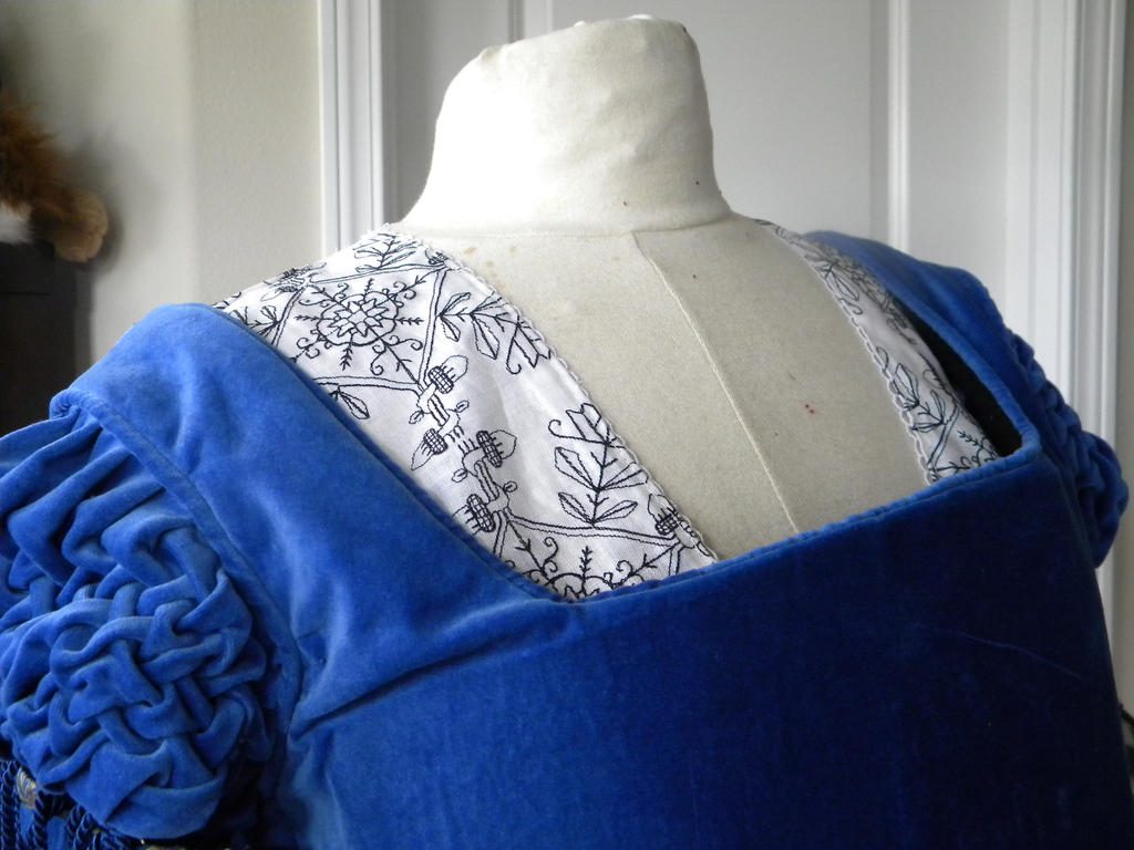 Elizabethan Italian Under-Partlet 100% Irish Linen by DesignsFromTime ...