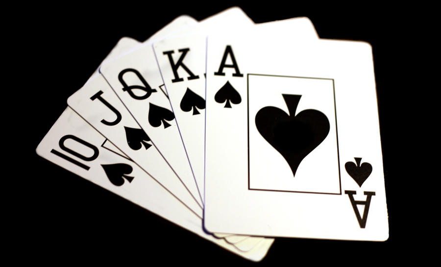 Флеш рояль это в покере. Комбинация Роял стрит флеш. Роял флеш в покере. Флеш рояль в покере комбинация. Роял стрит флеш в покере.