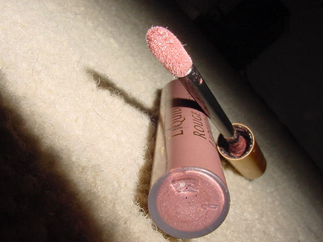 lip gloss