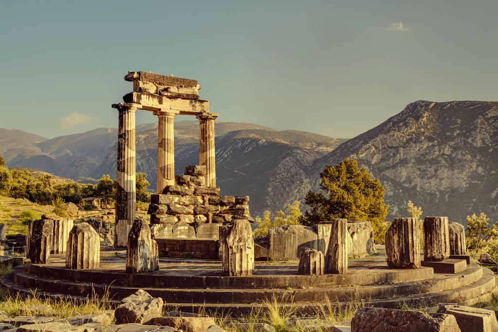 Greece - Delphi - Tholos - 01A (Color)