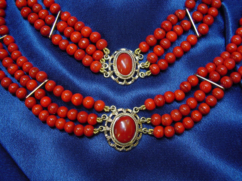 red coral bracelet and neck pi