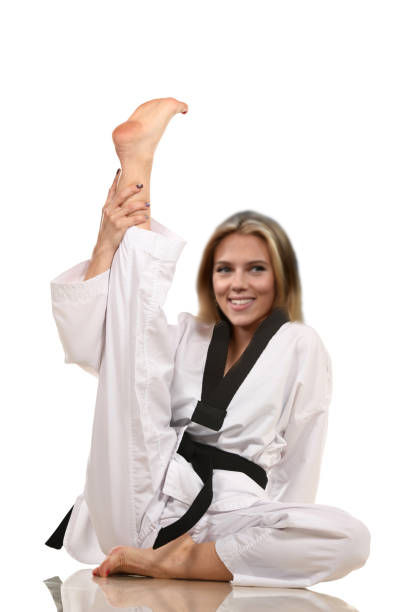 Scarlett Johansson Taekwondo stretching by sclear7 on DeviantArt
