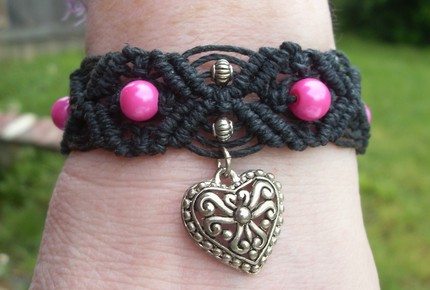 hot heart hemp bracelet