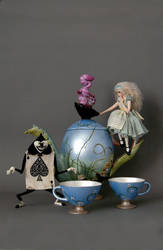 ALICE IN WONDERLAND TEA SET 1