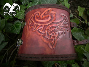 Dragon bracer