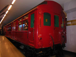 District Line Q23 Driving Motor Car