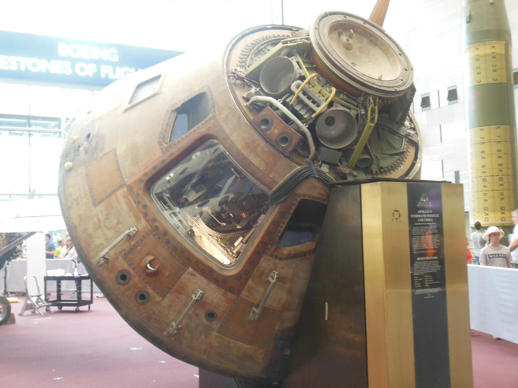 Apollo 11 Command Module Columbia by rlkitterman on DeviantArt