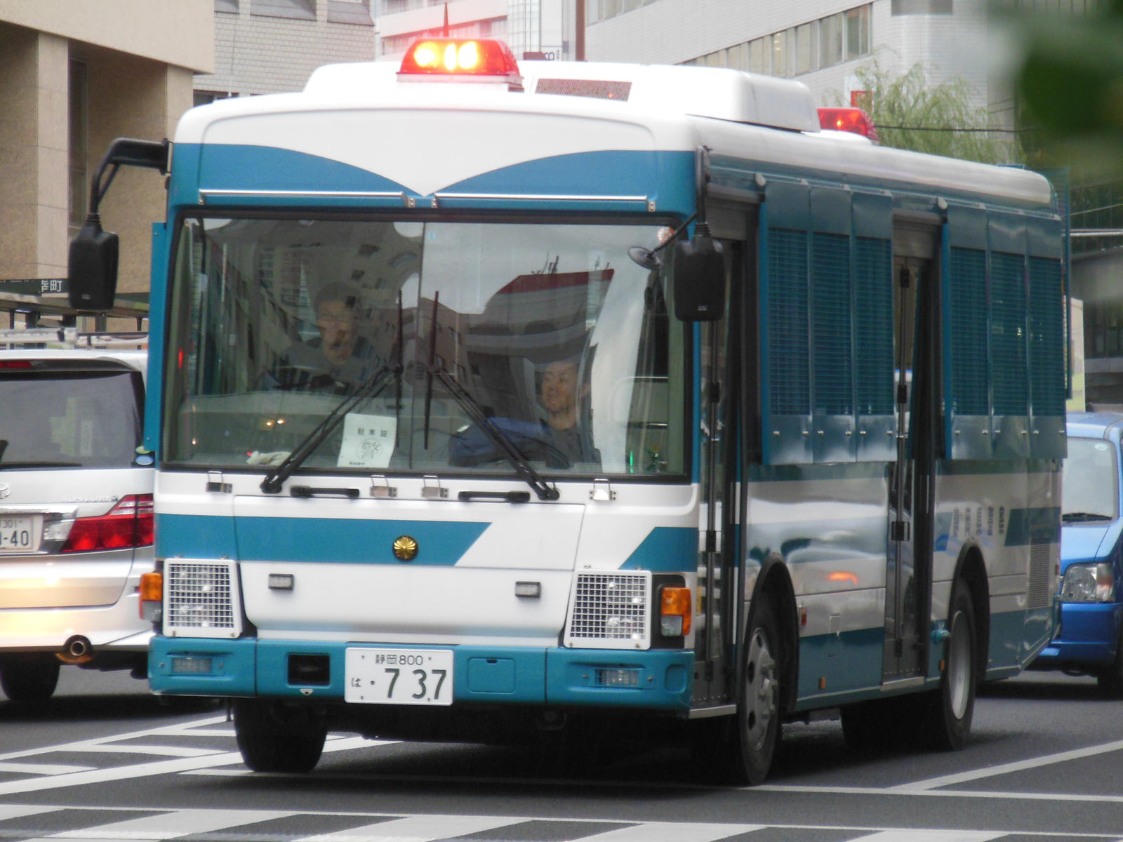 Shizuoka Riot Police Bus by rlkitterman on DeviantArt