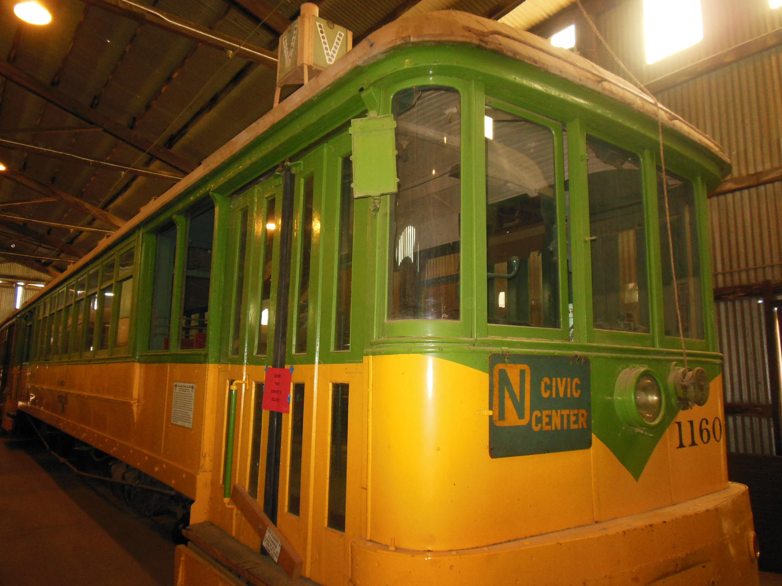 L.A. Railway F-4 Tram 1160 as N to Civic Center