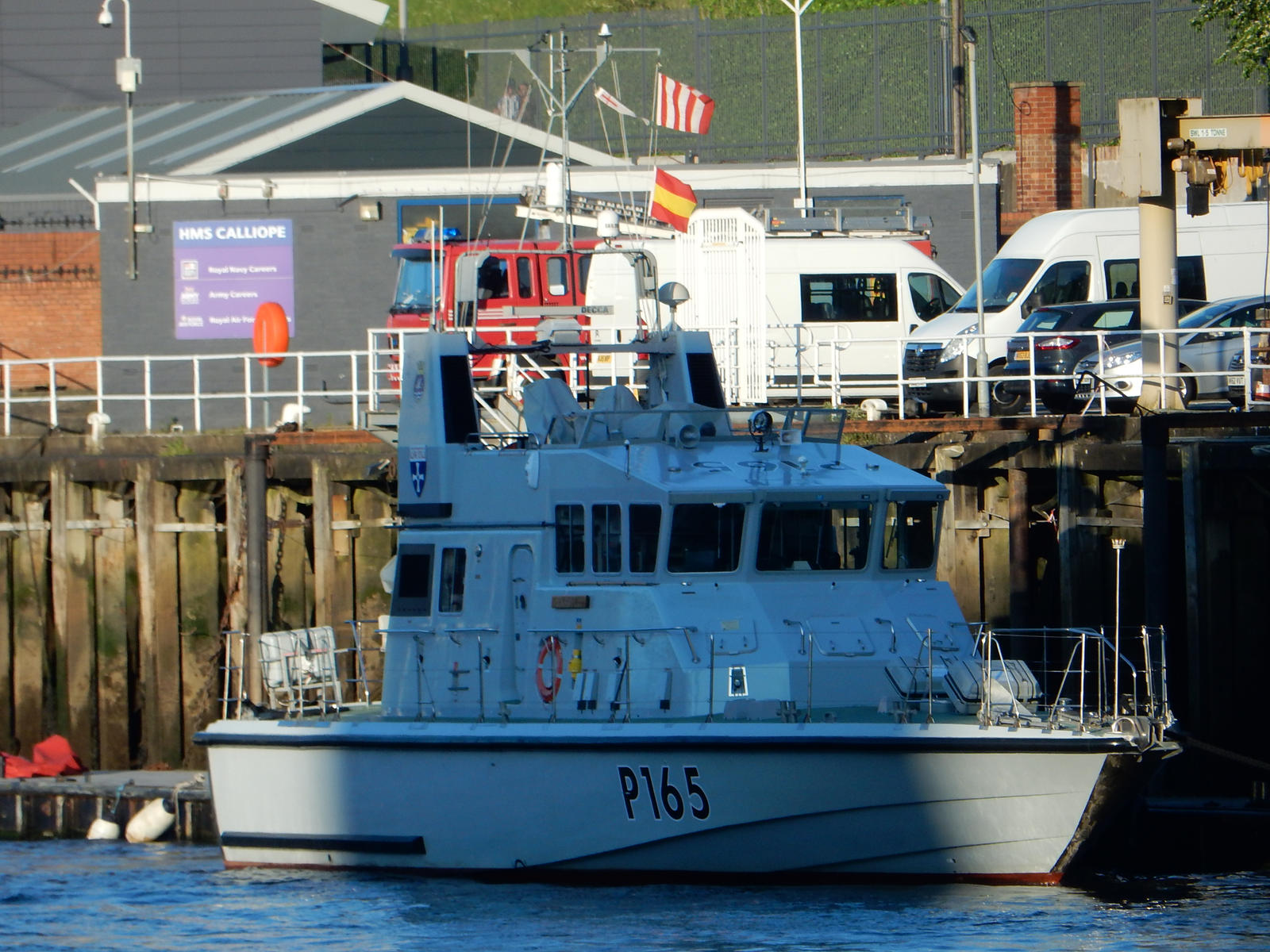 Hms Calliope Rmr HMS Example P165 at HMS Calliope on the Tyne by rlkitterman on DeviantArt