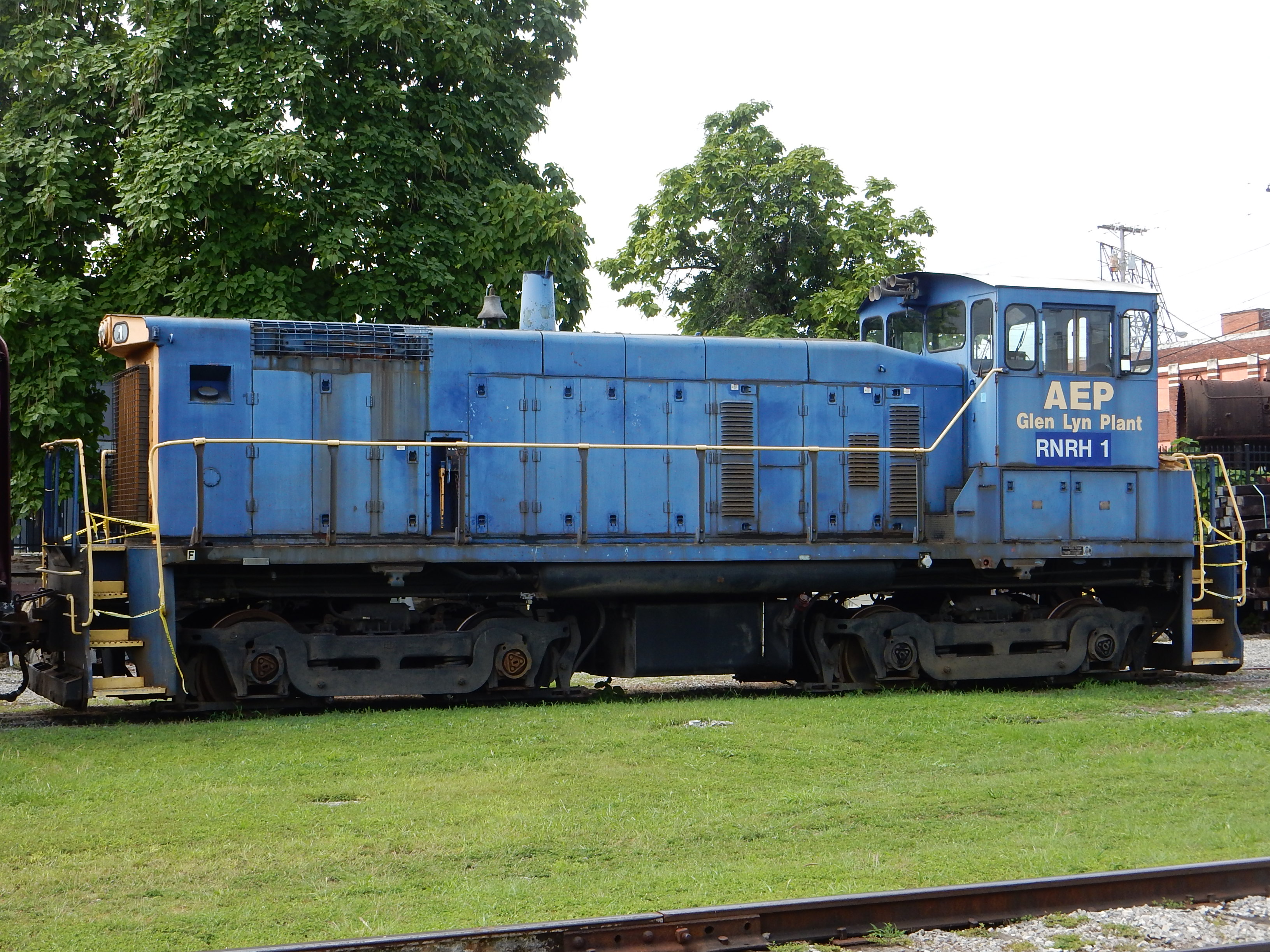 AEP Glen Lyn Plant EMD SW1000 No.1 by rlkitterman on DeviantArt