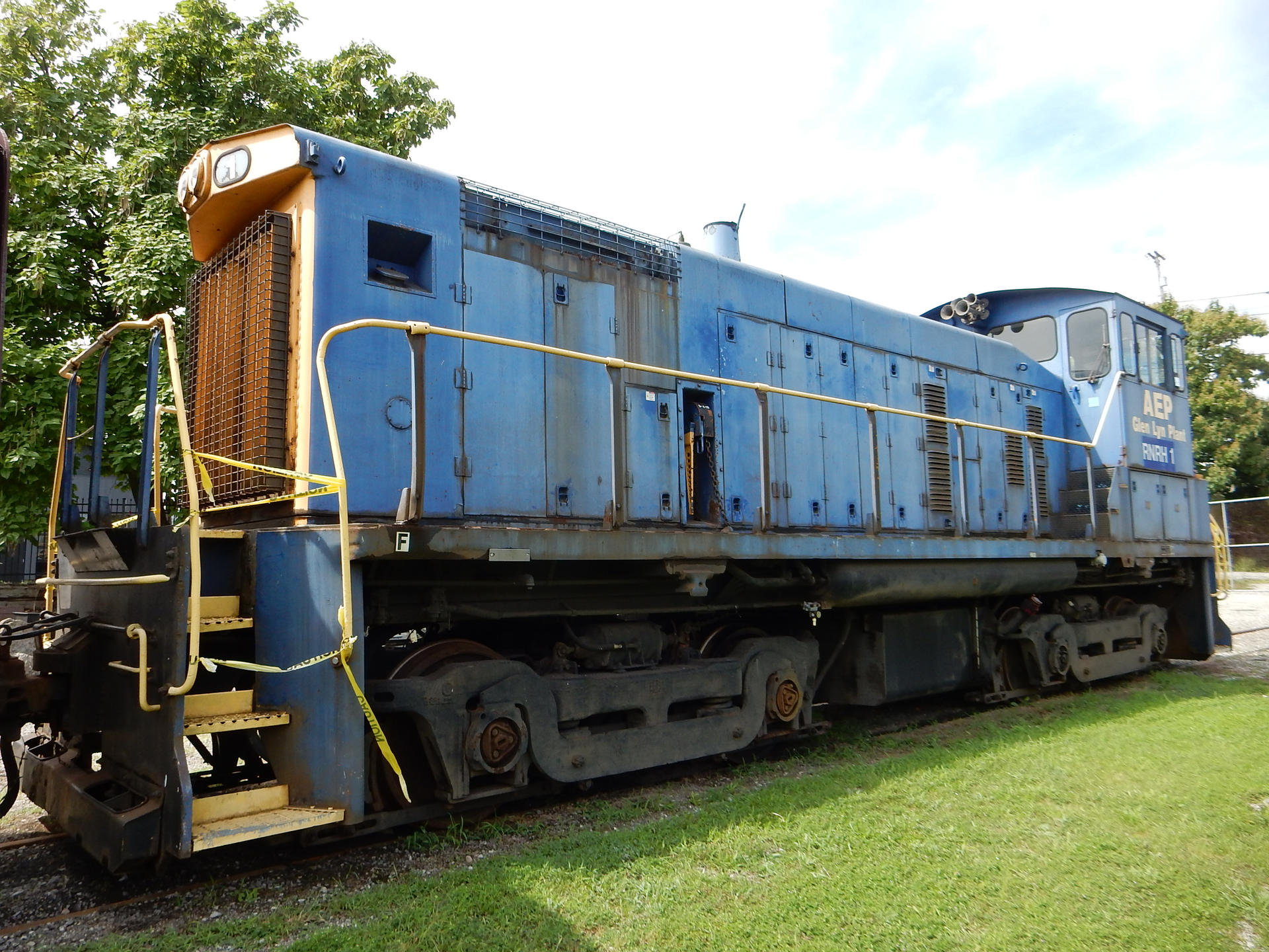 AEP Glen Lyn Plant EMD SW1000 No.1 by rlkitterman on DeviantArt