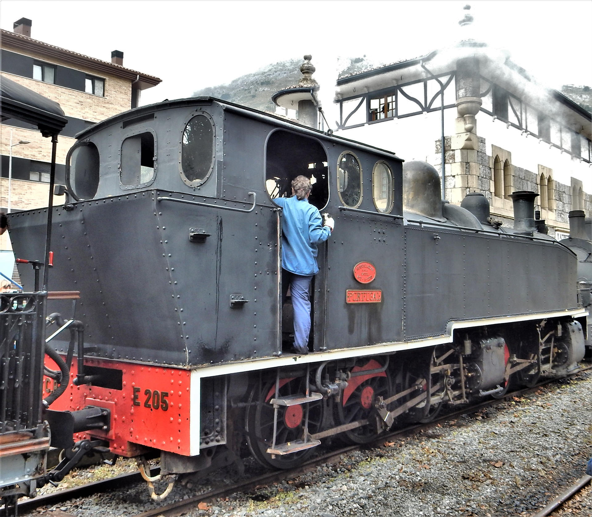 E205 E205 Portugal at Azpeitia (Edit) DSCN7248 by rlkitterman on DeviantArt