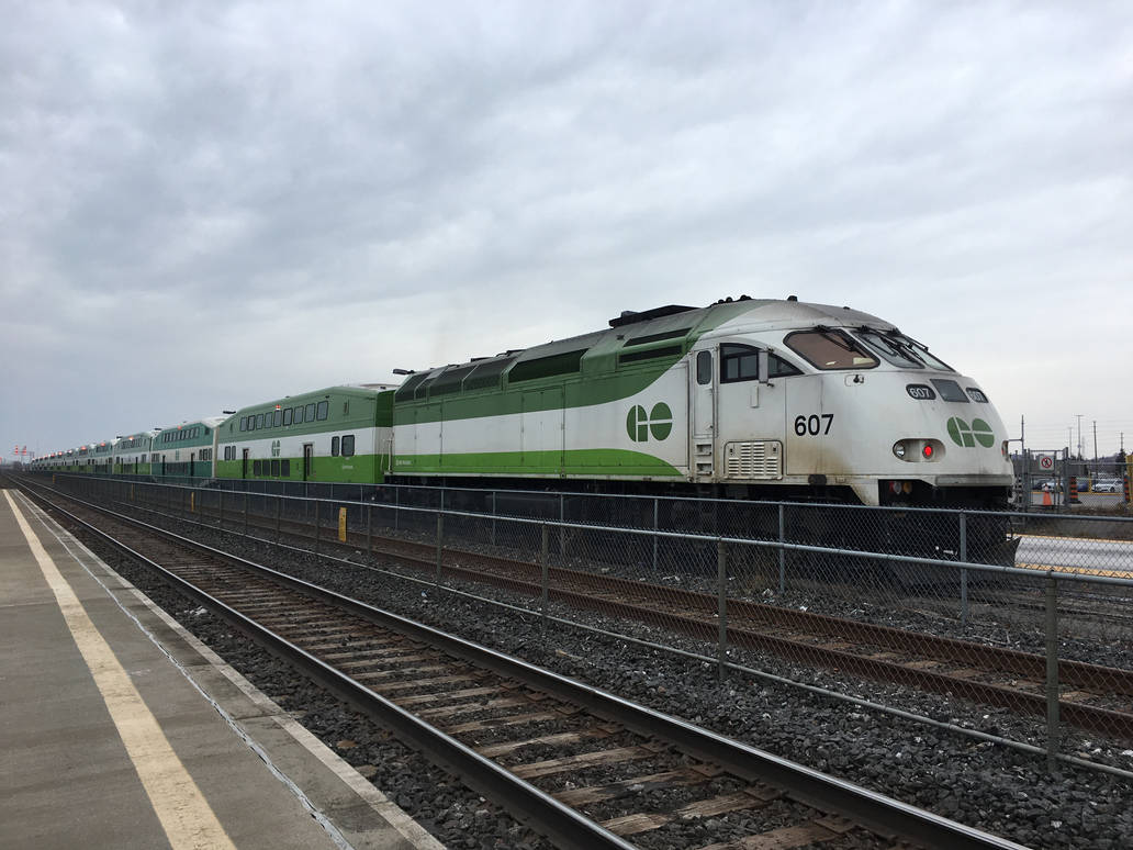 GO Transit 607 at Oshawa by rlkitterman on DeviantArt