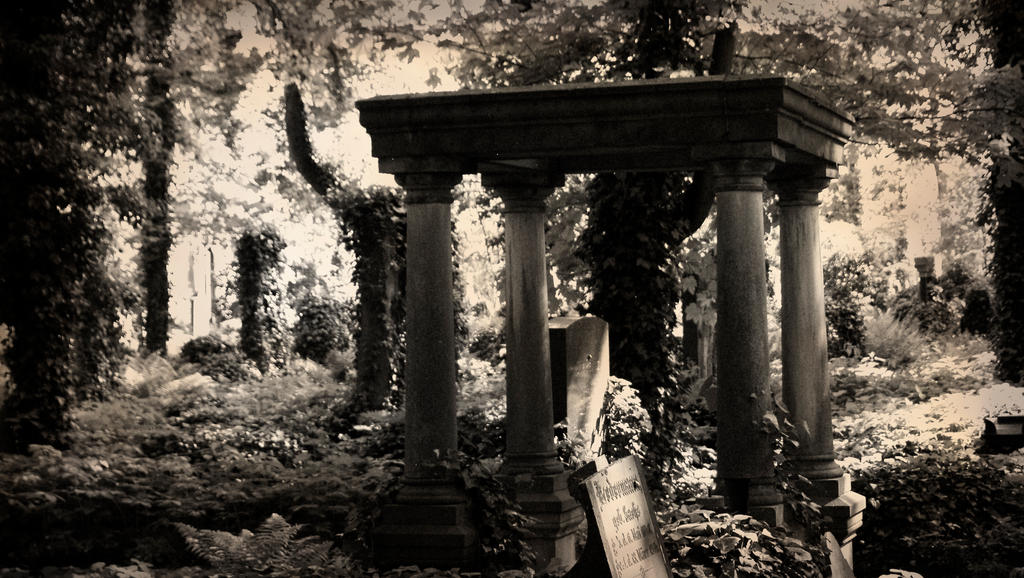 Old Jewish Cemetery in Wroclaw (Poland)