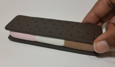 Ice Cream Sandwich