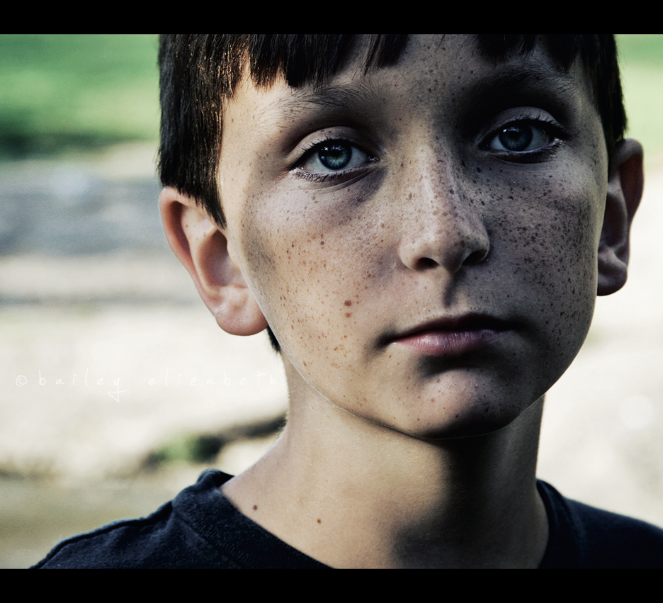 windowpane eyes by bailey--elizabeth