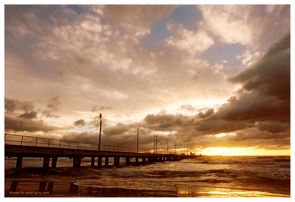 frankston pier