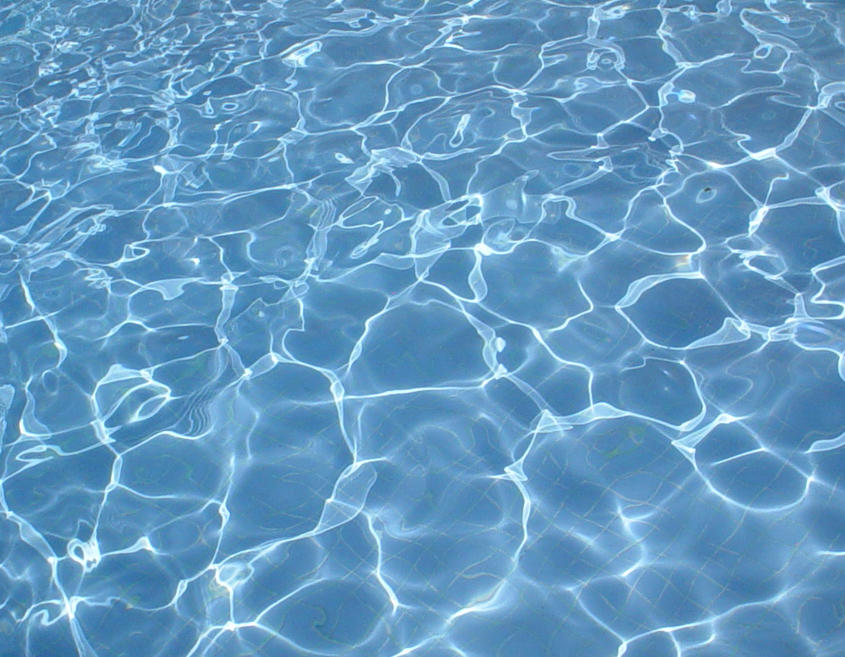Цвет воды бассейна. Текстура воды. Вода в бассейне. Голубая вода в бассейне. Фактура воды.