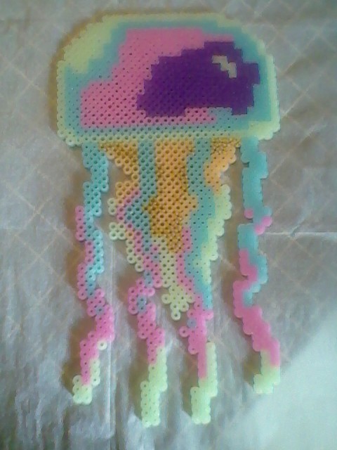 Jellyfish Perler Beads by PlaidRed on DeviantArt