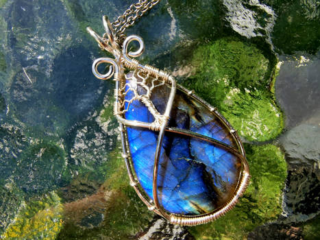 Labradorite tree pendant.