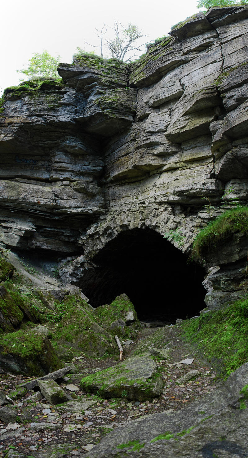 Astangu cave