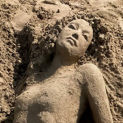sand sculpture woman