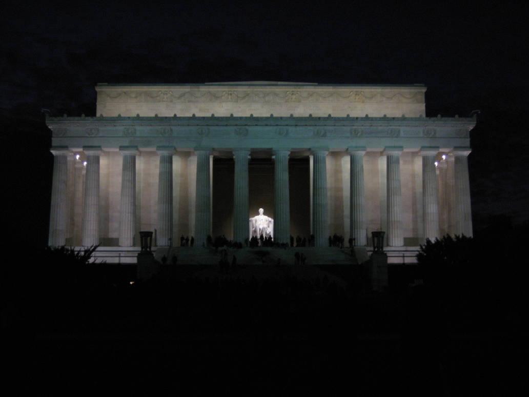 The Lincoln Memorial by cljuscblue