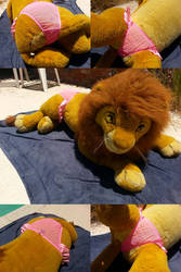 Simba in pink undies