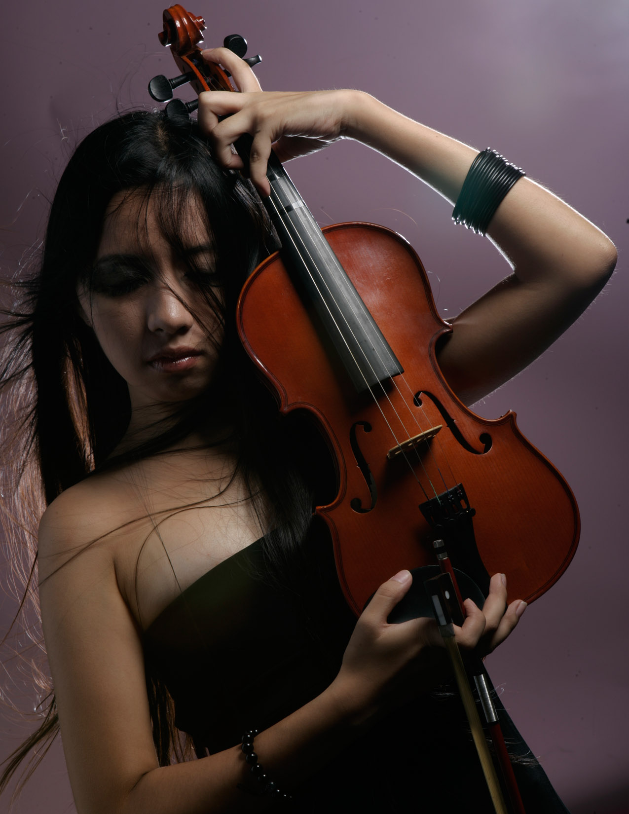 Girl With Violin 5